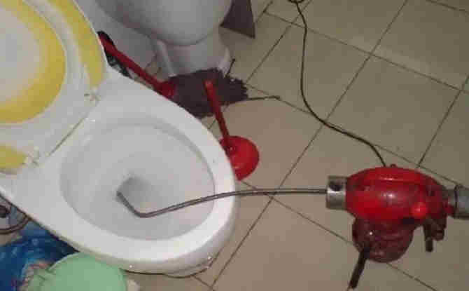 光明区马桶通下水